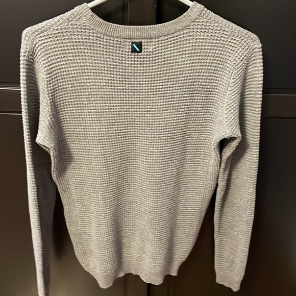 NWOT men’s sweater grey. Young Renault brand. - Picture 4 of 8